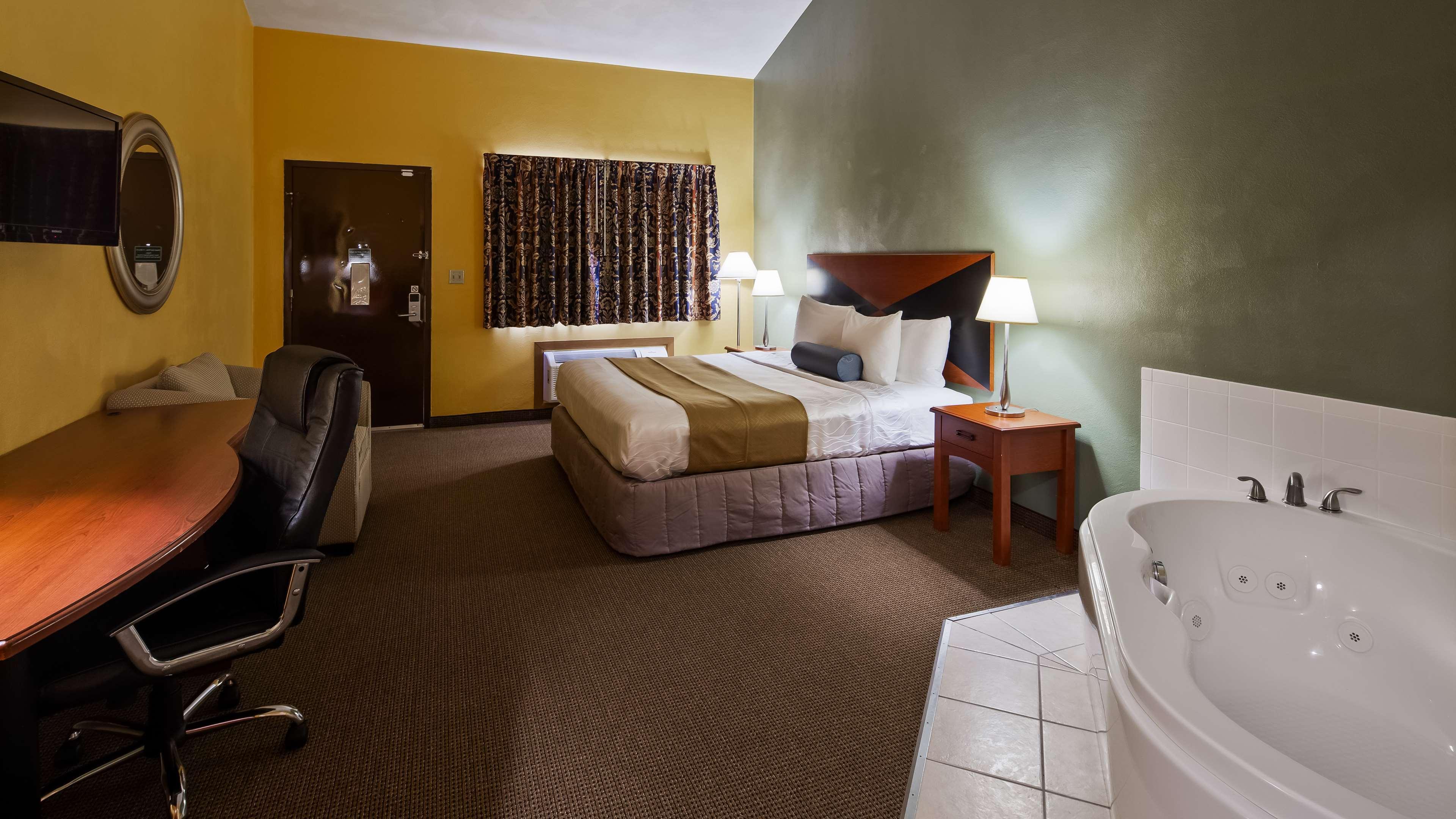 Surestay Hotel By Best Western Greenville מראה חיצוני תמונה